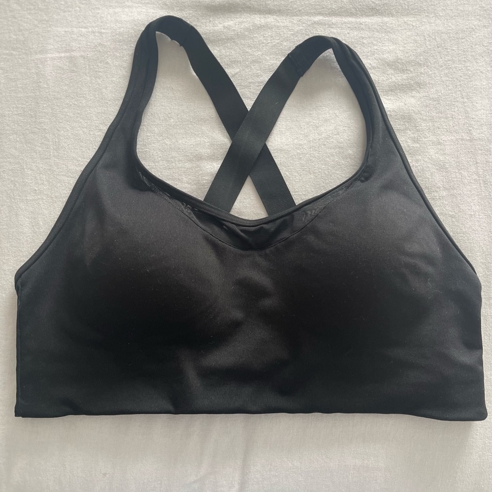 VS PINK SPORTS BRA
